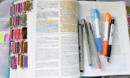 5 Step Bible Highlighting System – How to Color Code Your Bible